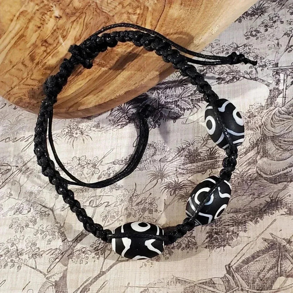 Tibetan Black White Dzi Glass Beads Macrame Adjustable Unisex Boho Ethnic Bracel - Picture 5 of 7